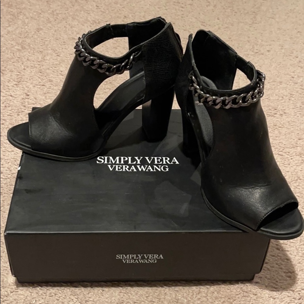 Vera Wang Block Heels